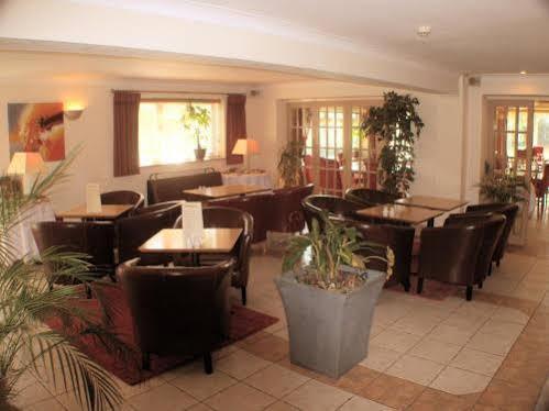 The Tally Ho Hotel - B&B Bicester Exterior foto